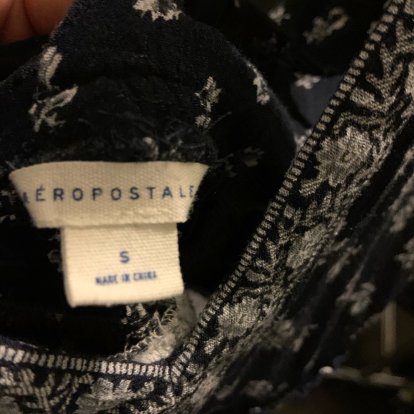 Blue and white patterned dress - Picture 3 of 3